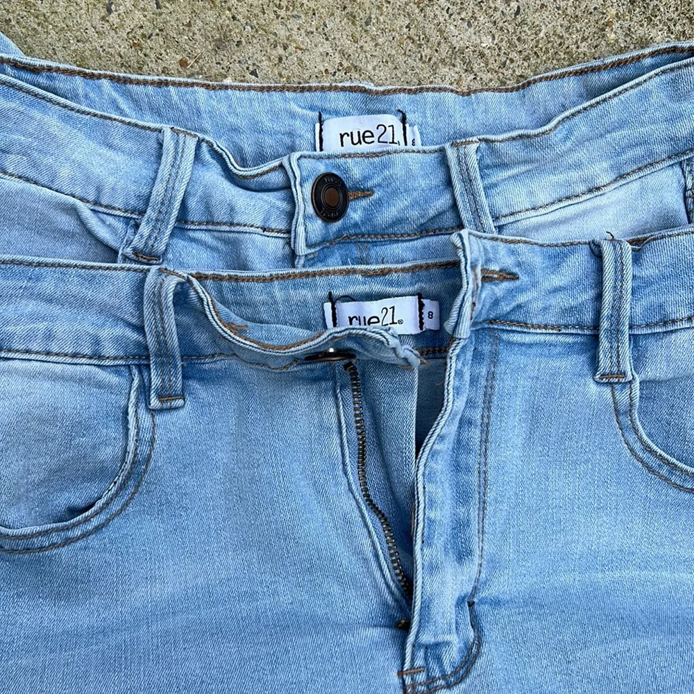 Jeans - Picture 5 of 5